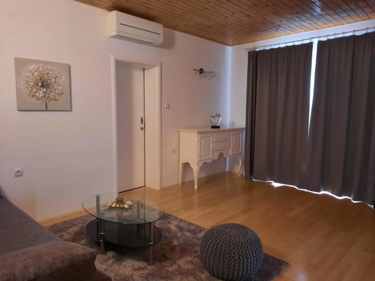 Apartment Jakovcevic Zadar Buitenkant foto